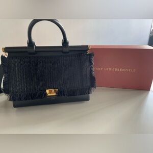 Want Les Essentiels shoulder bag